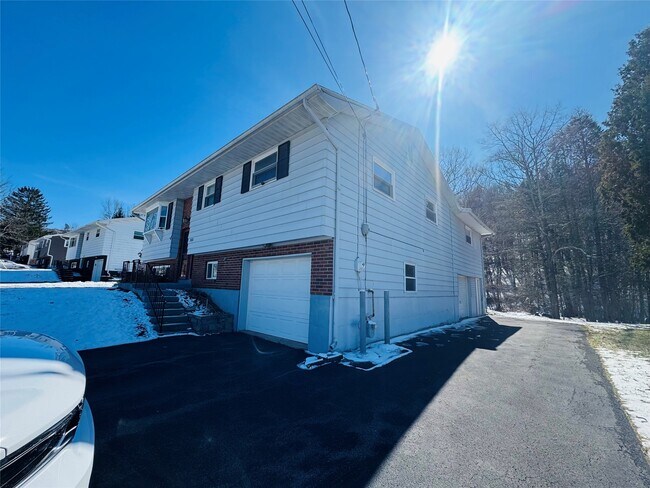 100 Felters Rd in Binghamton, NY - Building Photo - Building Photo