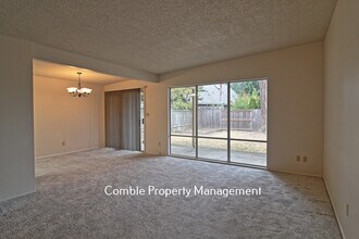 426 164th Ave NE in Bellevue, WA - Building Photo - Building Photo