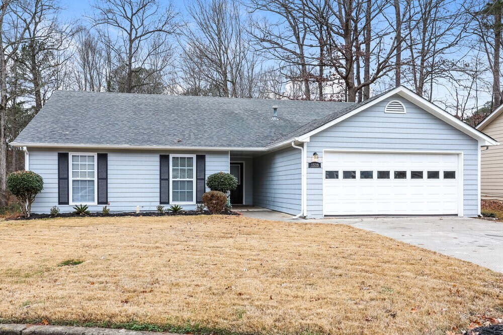1539 Sisters Ct in Lawrenceville, GA - Building Photo