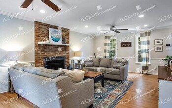 9606 Tracy Ct in Richmond, VA - Building Photo - Building Photo