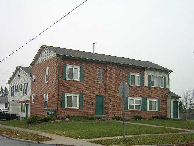 754 1st Ave in Ypsilanti, MI - Foto de edificio - Building Photo