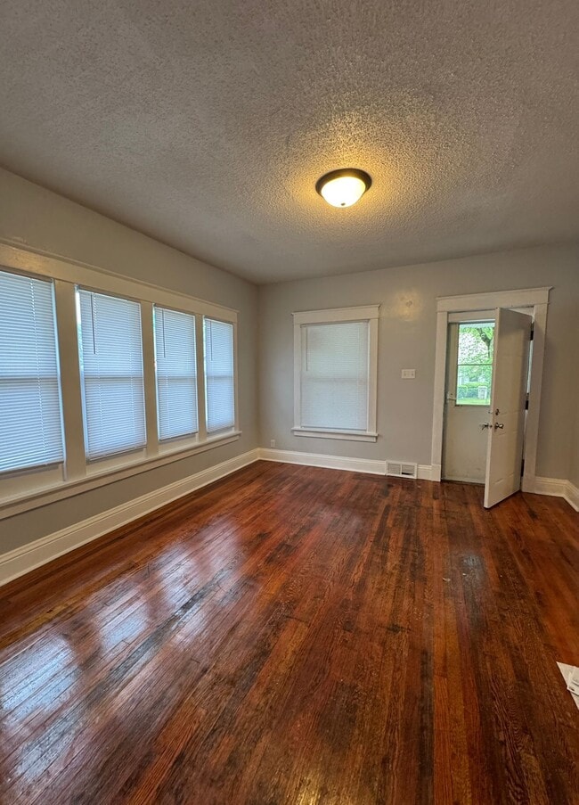 property at 1053 Huey St