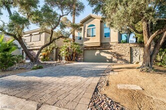 980 Vegas Valley Dr in Las Vegas, NV - Building Photo - Building Photo