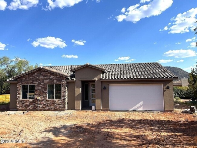 375 Verde Valley School Rd