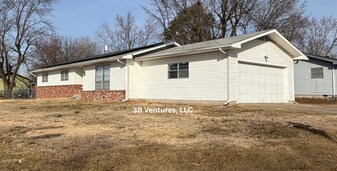 2809 E 25th St in Joplin, MO - Building Photo