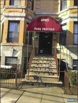 4905 Park Ave #3D, Unit 3D