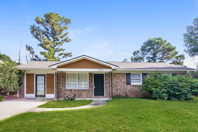 property at 959 Margaret Dr
