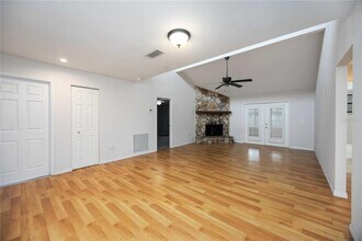 4148 Lancaster Dr in Sarasota, FL - Building Photo - Building Photo