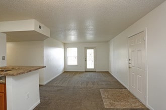Cityscape Apartments in Peoria, IL - Building Photo - Interior Photo