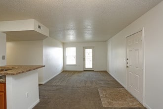 Cityscape Apartments in Peoria, IL - Building Photo - Interior Photo