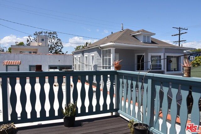 49 Paloma Ave-Unit -F in Los Angeles, CA - Building Photo
