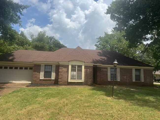 7086 Cobblestone Dr