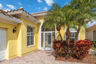 3547 Plume Way in Palm Bay, FL - Foto de edificio - Building Photo