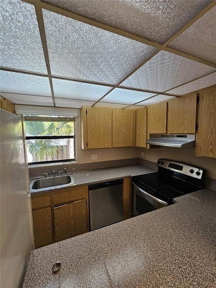 1630 Sandpiper Blvd in Homestead, FL - Foto de edificio - Building Photo