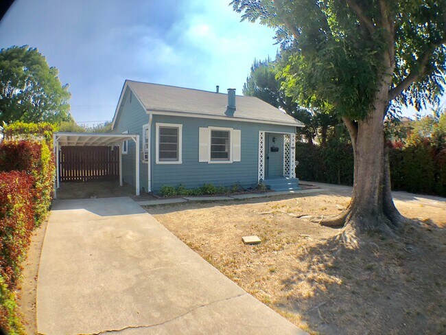 6200-6202 N Muscatel Ave in San Gabriel, CA - Building Photo - Building Photo