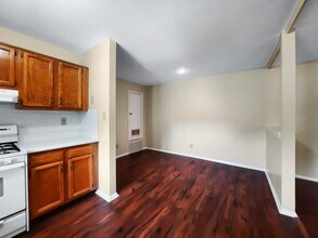 11921E Tarragon Rd in Reisterstown, MD - Building Photo - Building Photo