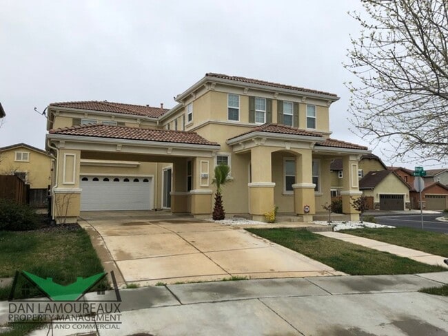 property at 1922 Boyle Pl