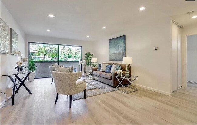 3300 Wolcott Cmn, Unit 102 in Fremont, CA - Building Photo - Building Photo
