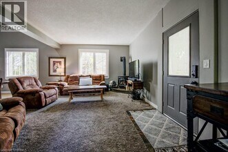 460 King Edward St in Brant, ON - Building Photo - Building Photo