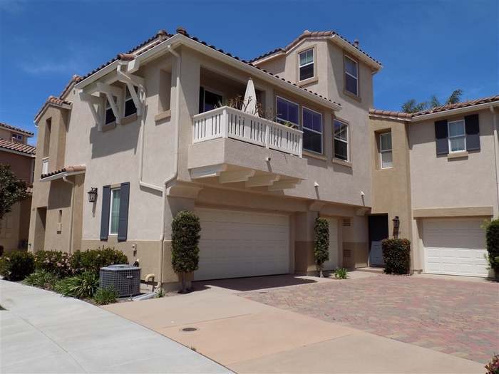 4078 Karst Rd in Carlsbad, CA - Building Photo