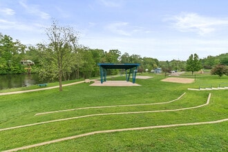 Park Place in Grand Ledge, MI - Foto de edificio - Building Photo