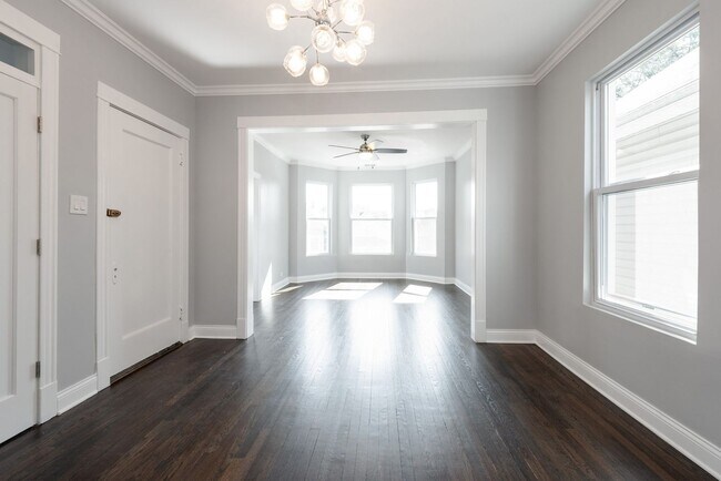 4226 N Bernard St in Chicago, IL - Building Photo - Building Photo