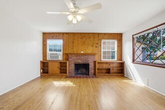 624 E Jefferson Ave in Orange, CA - Building Photo - Building Photo