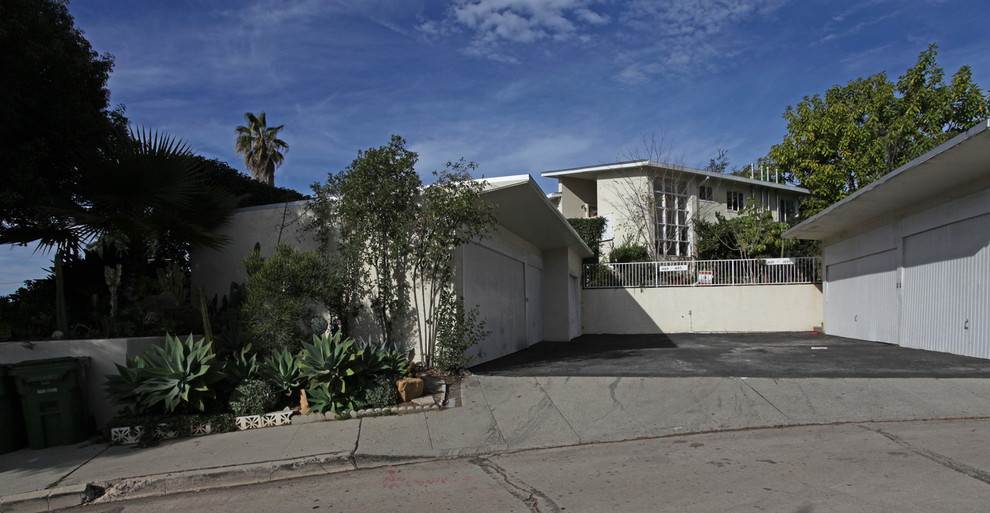 1669 Sargent Ct in Los Angeles, CA - Foto de edificio