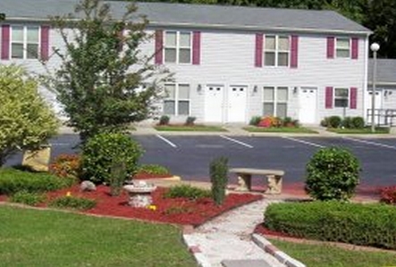 Brookside Square in Boykins, VA - Building Photo