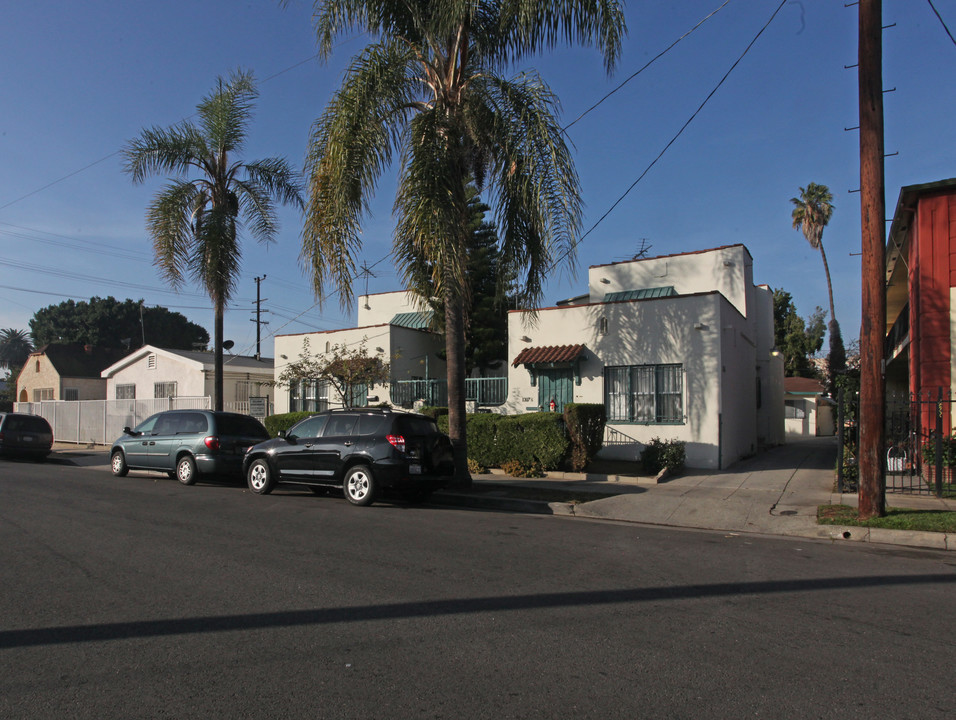 Gillman Apartments in Los Angeles, CA - Building Photo