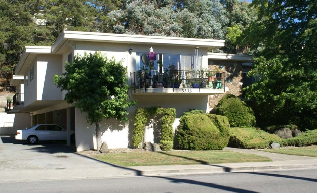 3235 Glendora Dr in San Mateo, CA - Building Photo - Building Photo