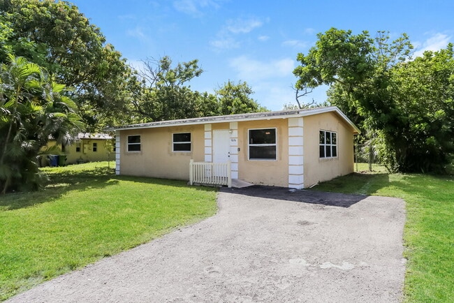 property at 1616 NW 16th St