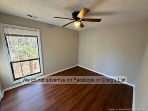 1885 Tryon Dr in Fayetteville, NC - Foto de edificio - Building Photo