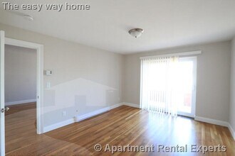 134 Summer St in Malden, MA - Building Photo - Building Photo