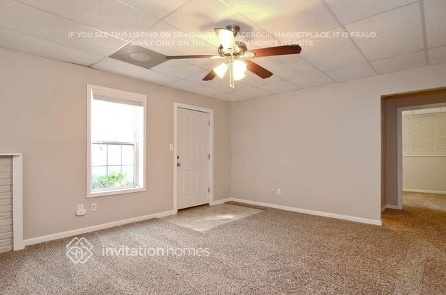129 Greentree Dr in Newnan, GA - Building Photo - Building Photo