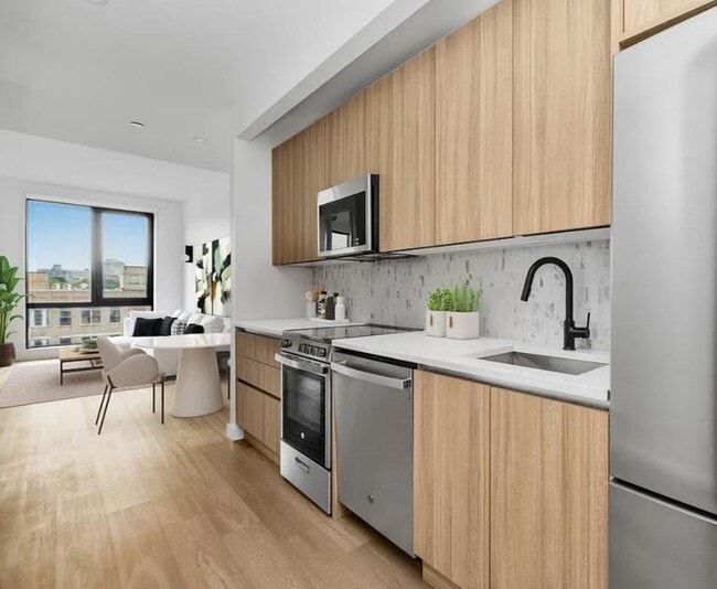 1010 Pacific St, Unit 422 in Brooklyn, NY - Building Photo - Building Photo