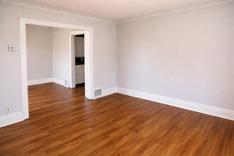 8028 Garfield Ave in Kansas City, MO - Building Photo - Building Photo