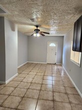 2918 Knotty Oaks Trail in Houston, TX - Building Photo - Building Photo