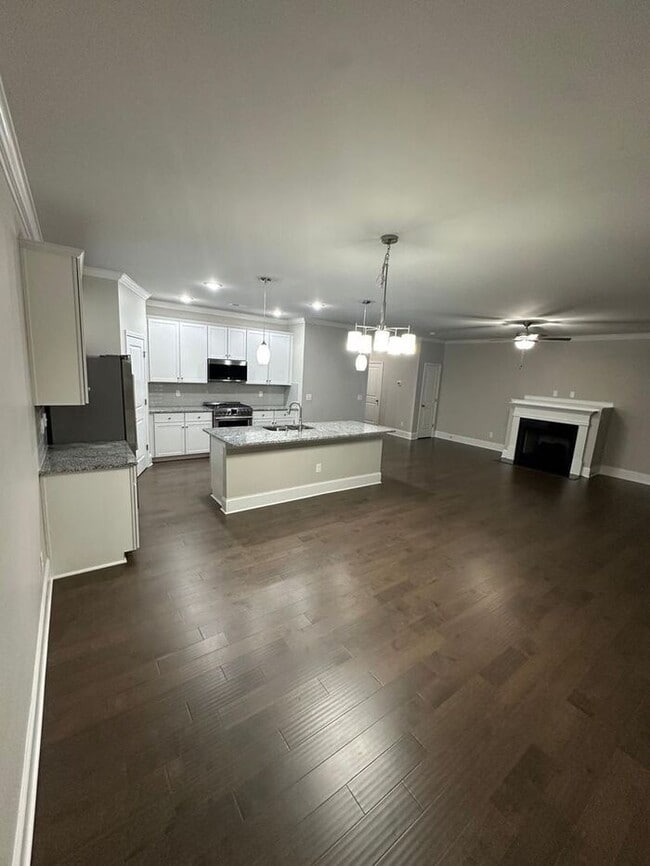 property at 6027 Villa Ford Ln