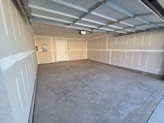 3342 E Dungeon Dr in Washington, UT - Building Photo - Building Photo