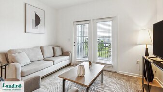 1502 Benton Blvd, Unit 7306 in Savannah, GA - Building Photo