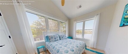 38 Beach St in South Kingstown, RI - Building Photo - Building Photo