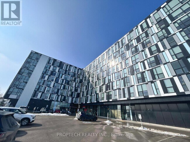 1900 Simcoe St N in Oshawa, ON - Building Photo - Building Photo