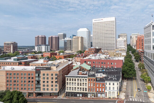 Flats at 14th in Richmond, VA - Foto de edificio - Building Photo