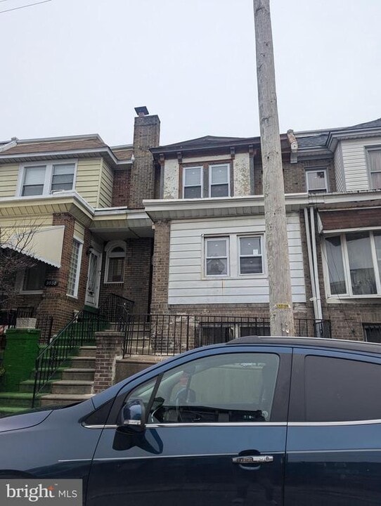 5940 Belmar Ter in Philadelphia, PA - Building Photo