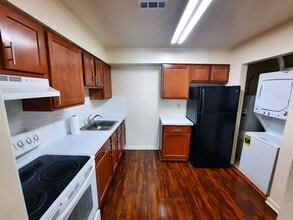 8867 Roll Right Ct in Columbia, MD - Building Photo - Building Photo