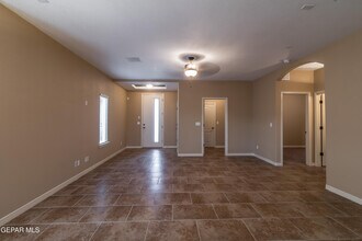 11624 Grotto Bay Ct in El Paso, TX - Building Photo - Building Photo
