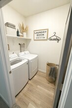 The Point Townhomes in Draper, UT - Building Photo - Building Photo