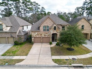 21143 Bastide Ln in Kingwood, TX - Foto de edificio - Building Photo