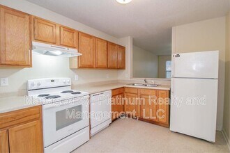 299 Raleigh Dr in Clarksville, TN - Building Photo - Building Photo